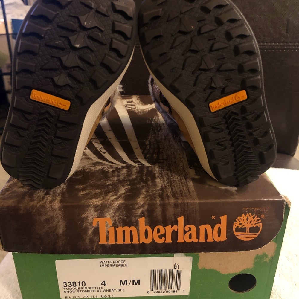 Timberland (4c) Snow Stomper Boot (wheat/Wht) - Picture 5 of 6